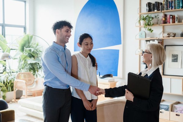 Le Rôle Essentiel du Leadership dans l'Affirmation et l'Épanouissement des Organisations